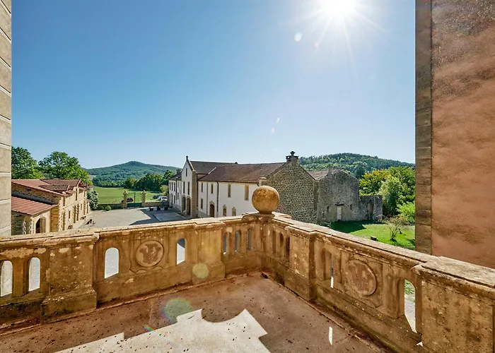 Chateau De Sibra 3* Lagarde (Ariege)