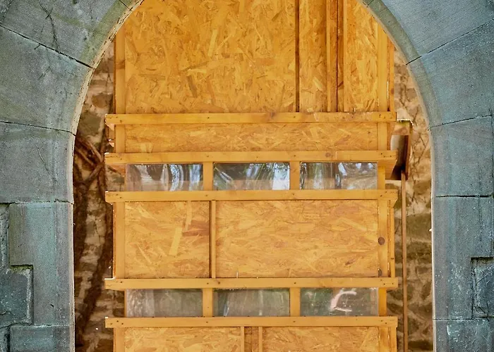 Nocleg ze śniadaniem Chateau De Sibra 3*