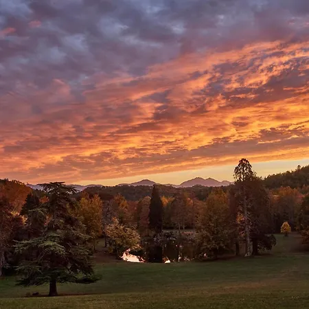 Chateau De Sibra Bed and breakfast 3*