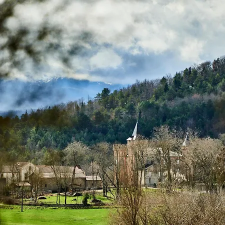 Frühstückspension Chateau De Sibra 3*