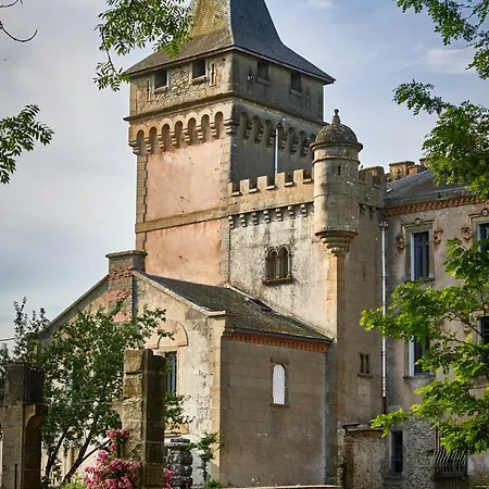 Chateau De Sibra Frühstückspension Lagarde (Ariege)